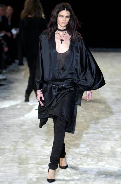 Look 7